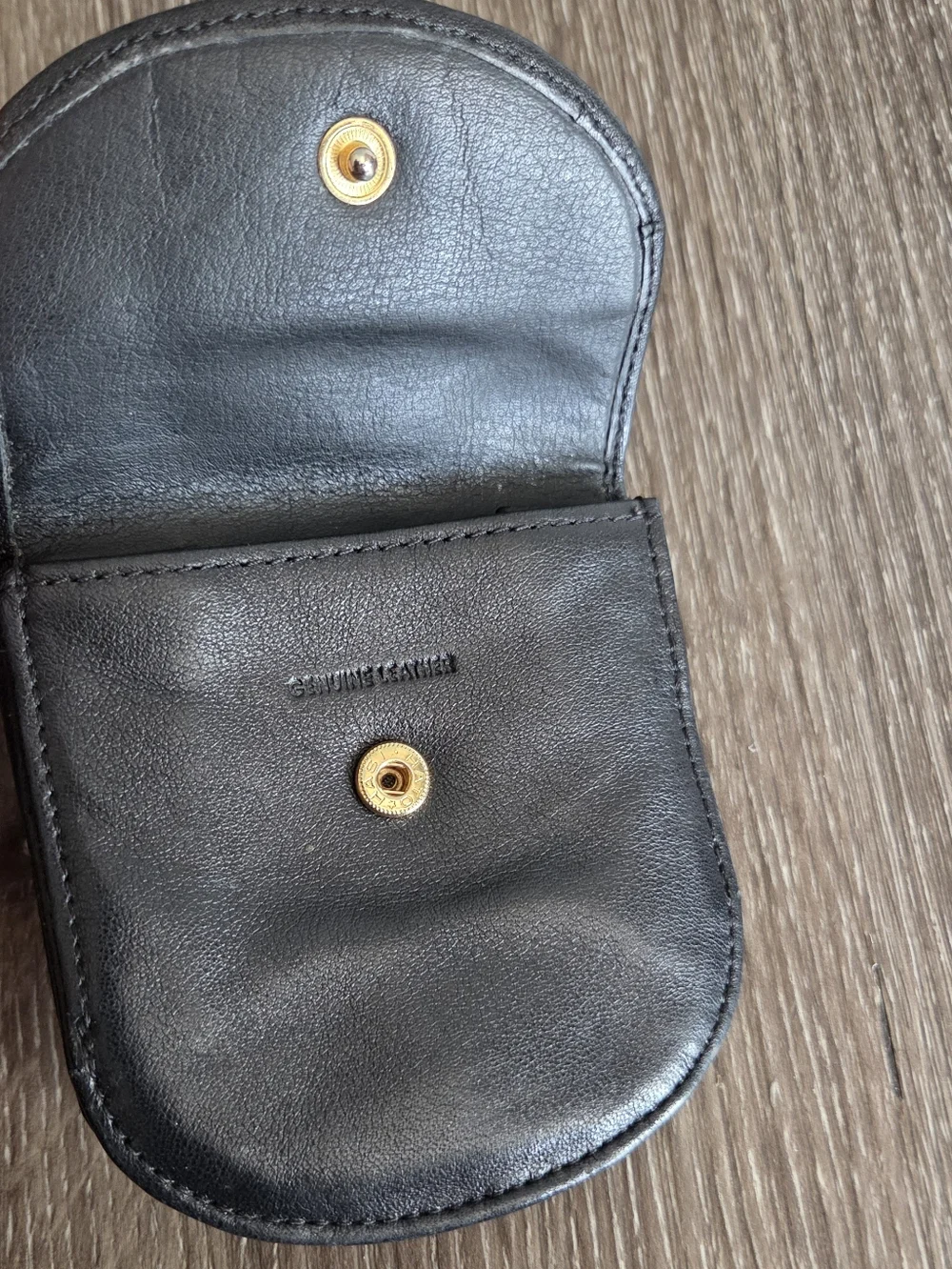 Stone Mountain Black Leather Taxi Wallet